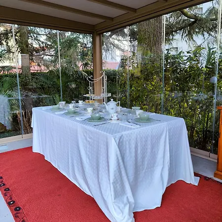 Bed & Breakfast Laura