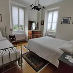 Frühstückspension Laura 4*