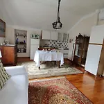 Frühstückspension Laura 4*