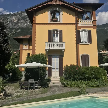 Laura Отель типа 